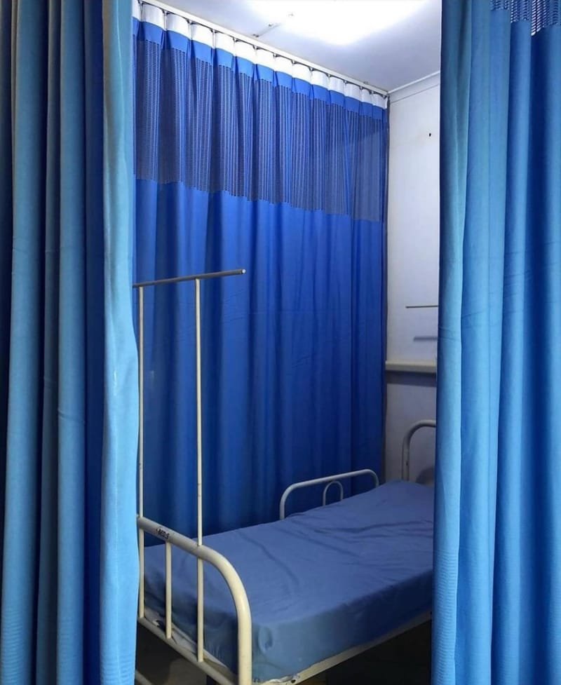 medical room curtains