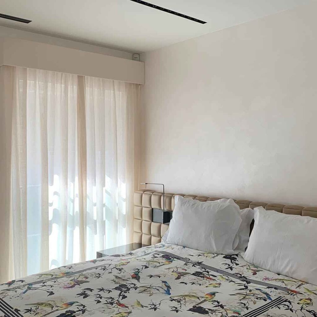 bedroom curtains white