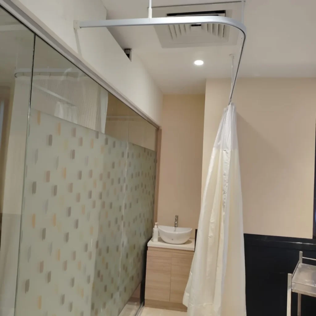 affoardable cutains in dubai